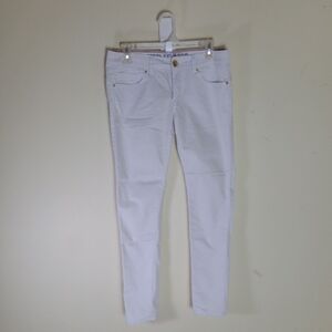 V. I. P White Skinny Jeans Size 9/10